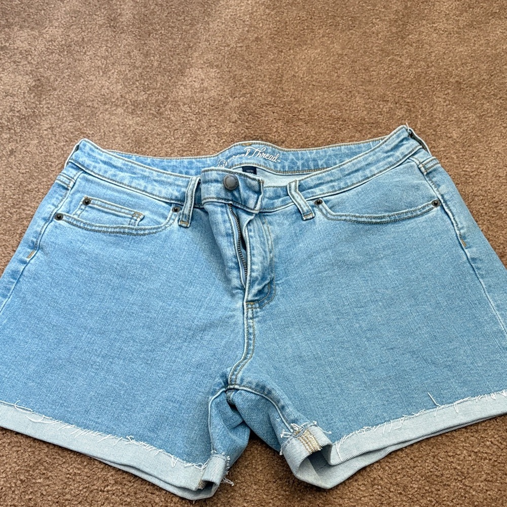 Universal Thread Light Wash Rolled Hem Denim Shorts